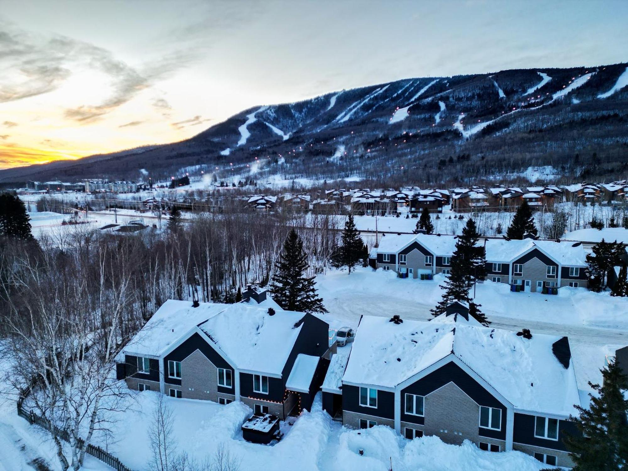 Chalets Montmorency Mont-Sainte-Anne Buitenkant foto