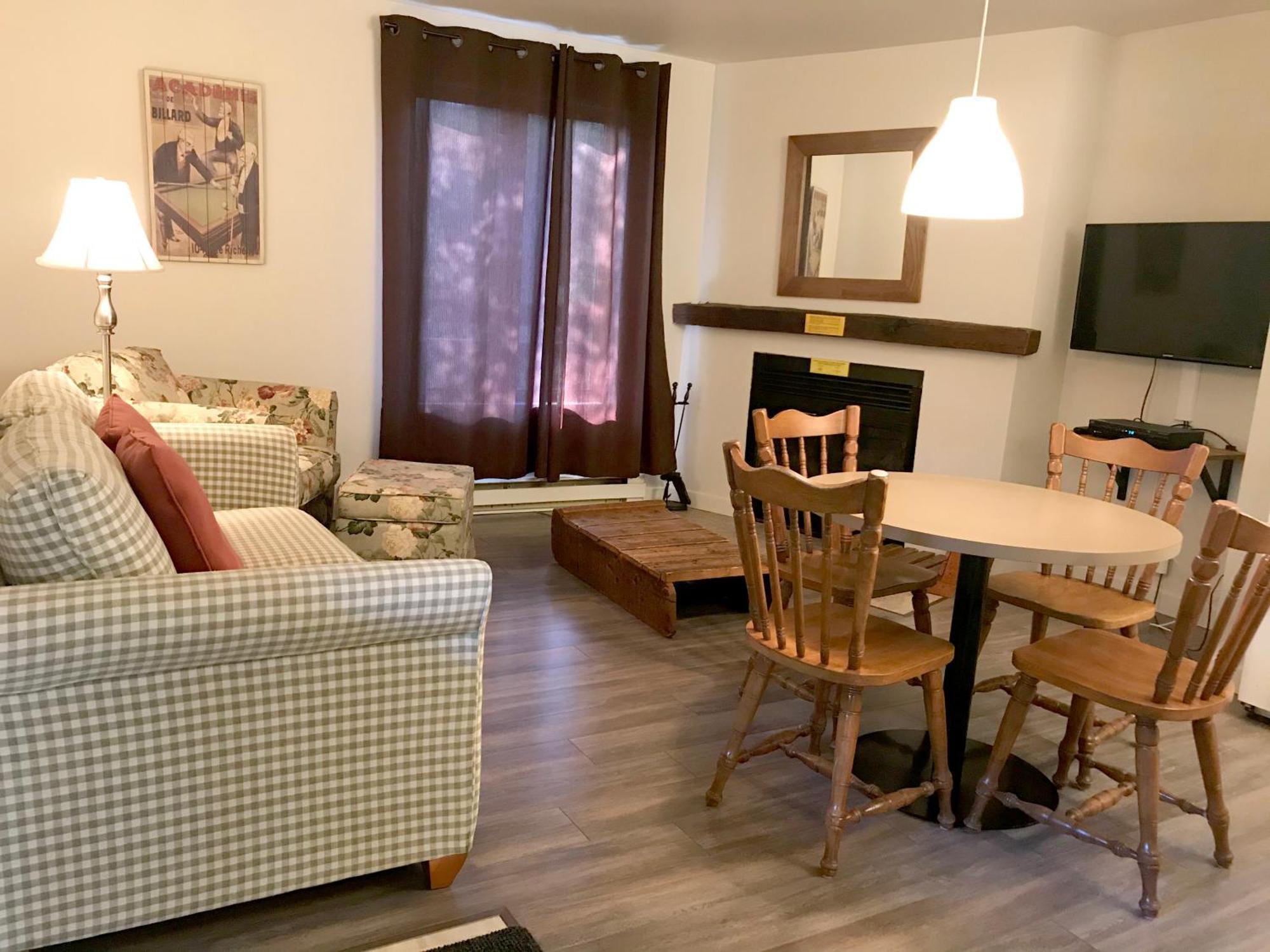 Chalets Montmorency Mont-Sainte-Anne Buitenkant foto