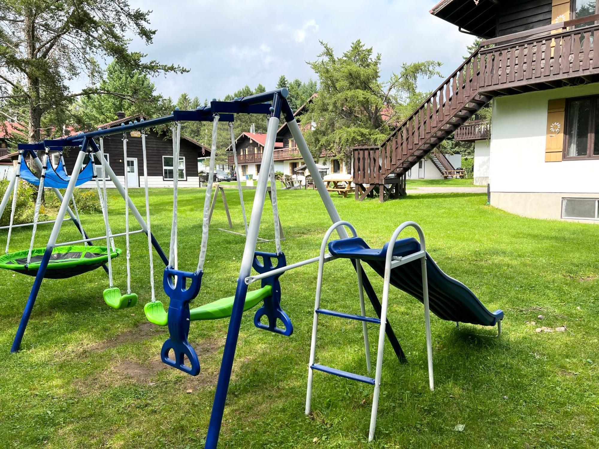 Chalets Montmorency Mont-Sainte-Anne Buitenkant foto